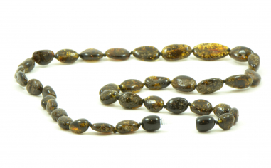 Green Olive Polished Natural Baltic Amber Beads Necklace for Adult