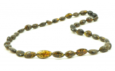 Green Olive Polished Natural Baltic Amber Beads Necklace for Adult