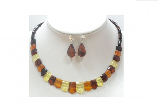 Faceted Cognac Earrings And Plate Multicolor Amber Necklace Set