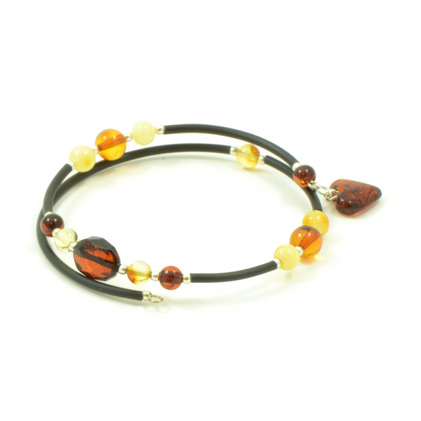 Amber Bracelet with Heart Pendant