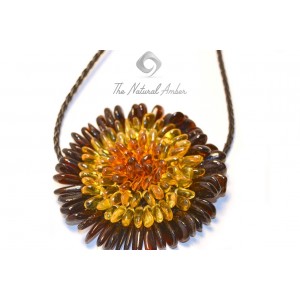 Flower Amber Pendant